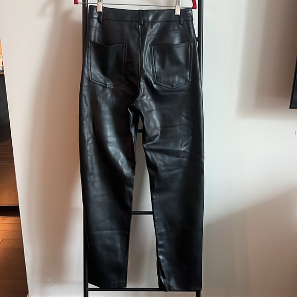 Straight leg vegan leather pant 4 pockets size 4 from dynamite - Picture 2 of 2